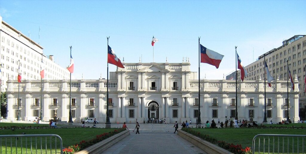 União da direita isola candidata da situação e pode definir eleições no Chile