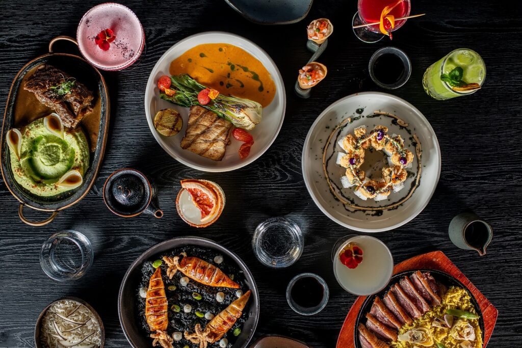 7 bares e restaurantes para você conhecer em Curitiba