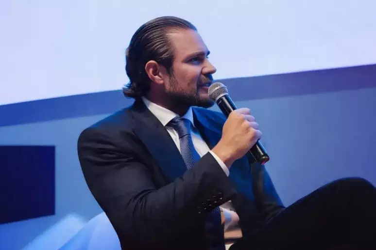 PF prende dono do Banco Master por fraude com títulos falsos