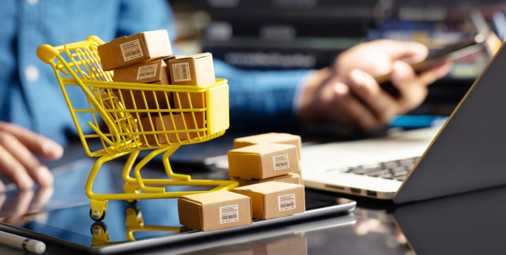 E-commerce no Natal: volume de pedidos cai 29%, mas risco de fraude aumenta