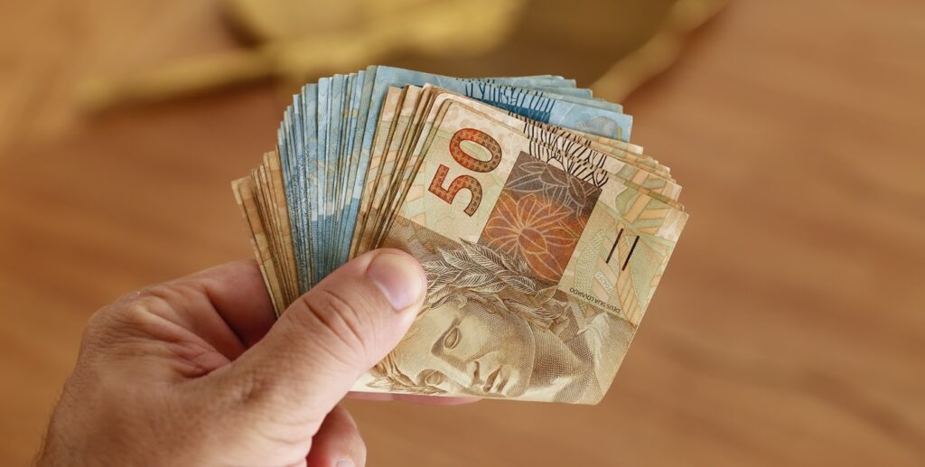 PIB cresce apenas 0,1% no 3º trimestre, sinalizando desaceleração da economia