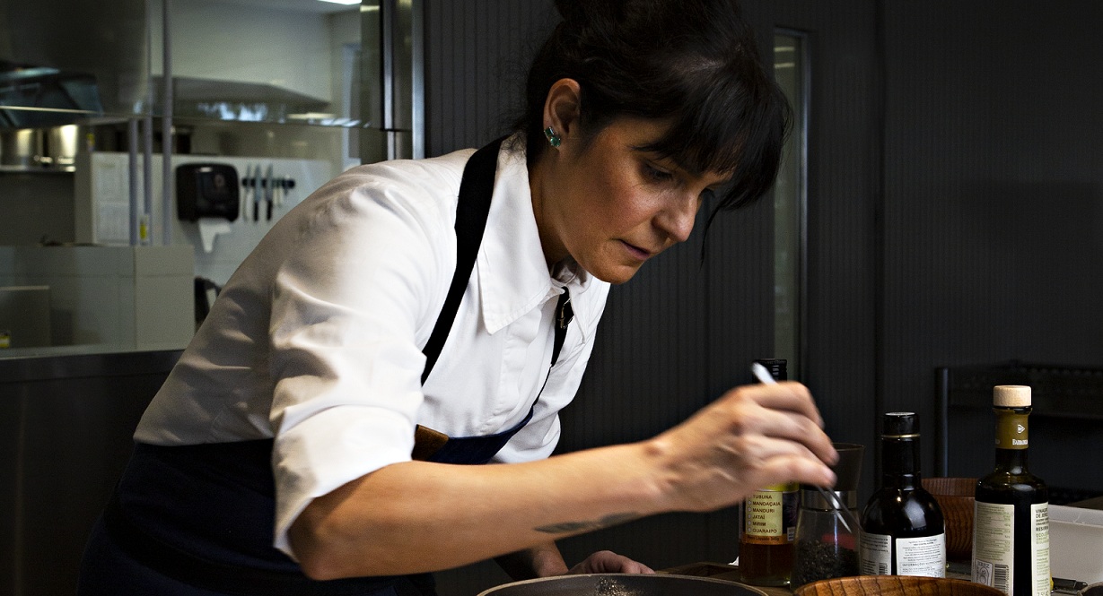 Manu Buffara leva gastronomia brasileira a jantares colaborativos na Ásia