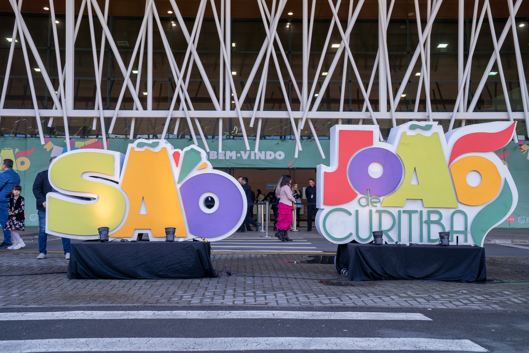 Curitiba terá a maior festa junina do sul, com quadrilha premiada, comidas típicas e brincadeiras