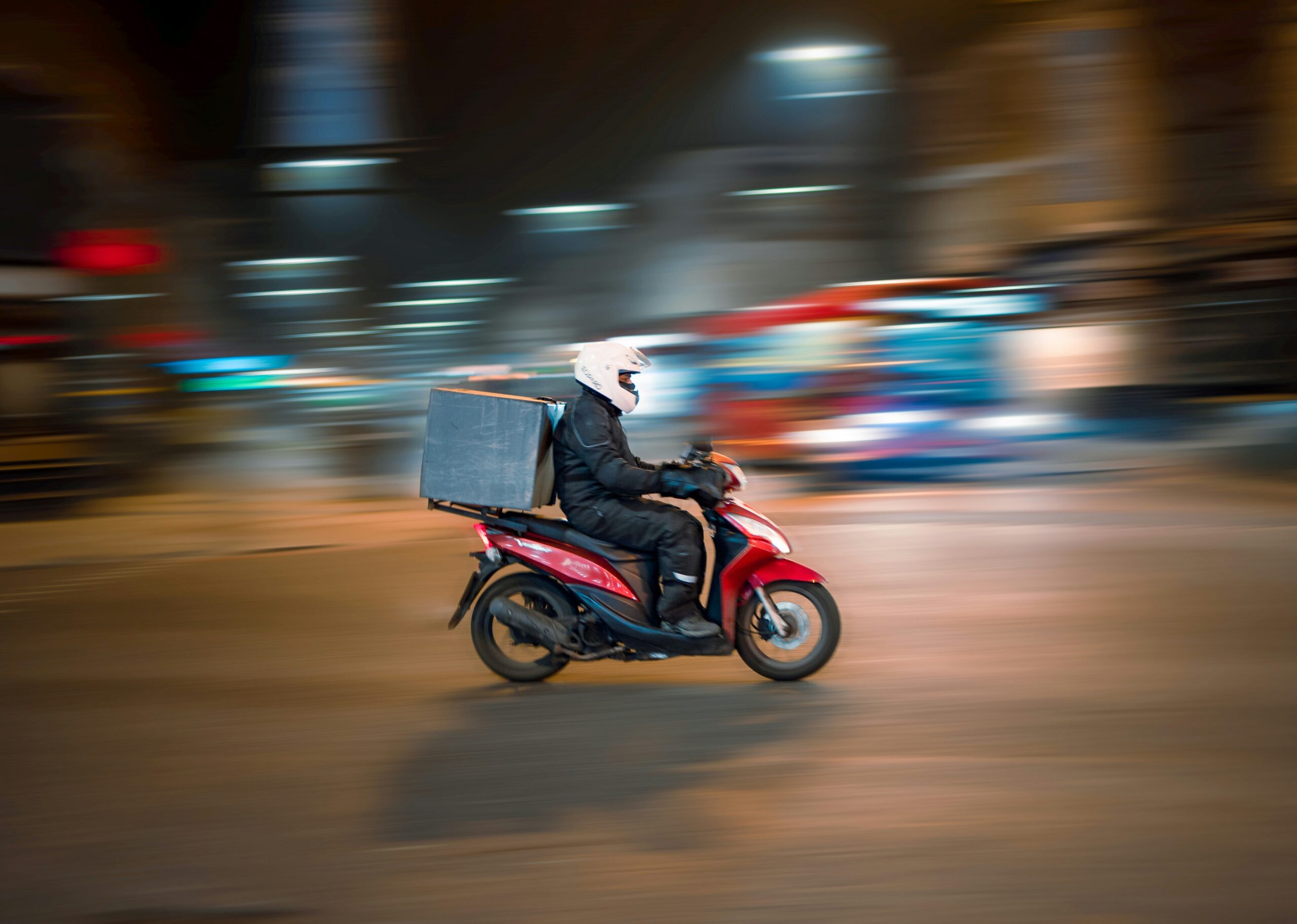 Golpes no delivery: consumidores desonestos estão comendo de graça. Quem paga a conta?
